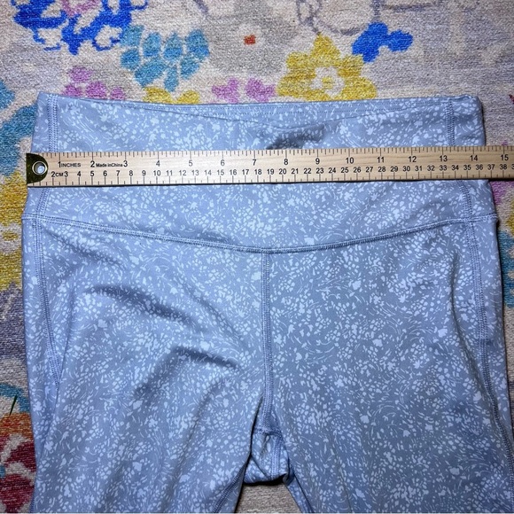 Athleta Women’s Gray Floral High Rise Primrose Chaturanga Leggings Size Medium - Picture 7 of 9